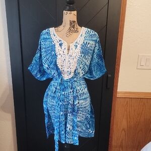 Avon Ocean Blue Tunic with Lace Accent, NWT, L,Xl